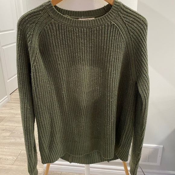 JACK by BB Dakota Open Back Sweater - Picture 1 of 2